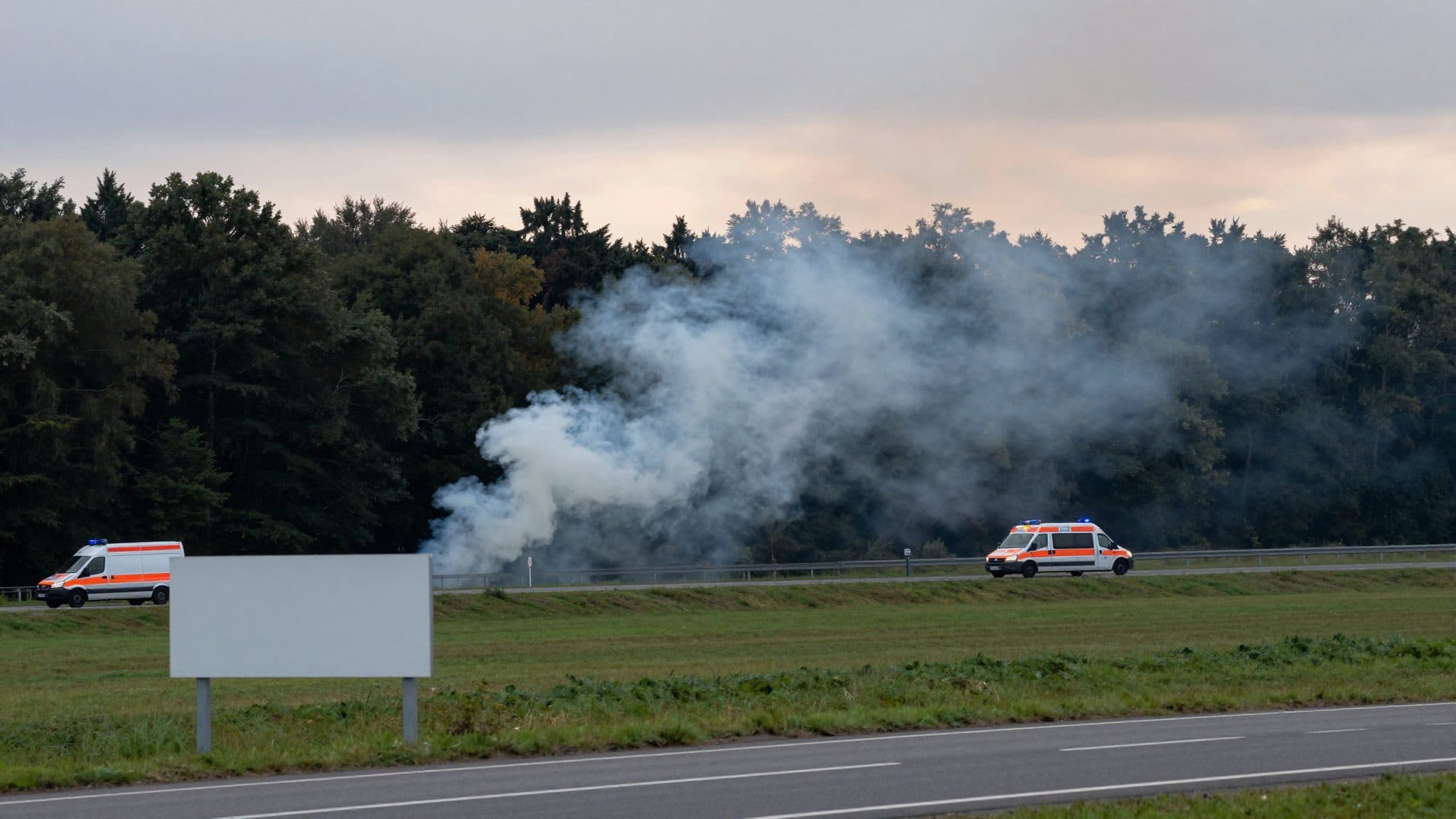 Waldbrand Niederlande NRW Rauch Warnung Kleve