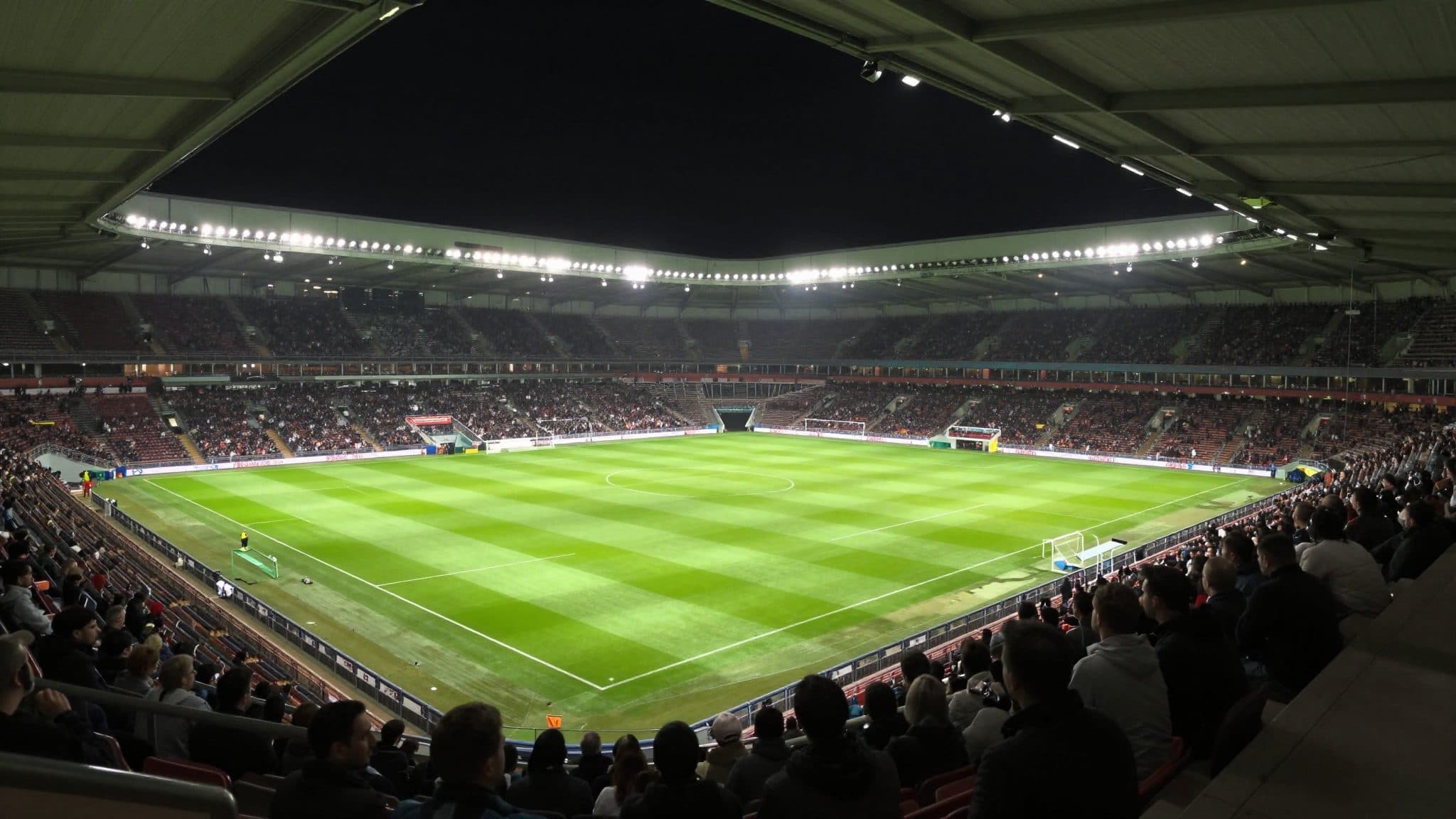 Eintracht Frankfurt: Rekordsieg im DFB-Pokal gegen St. Tönis
