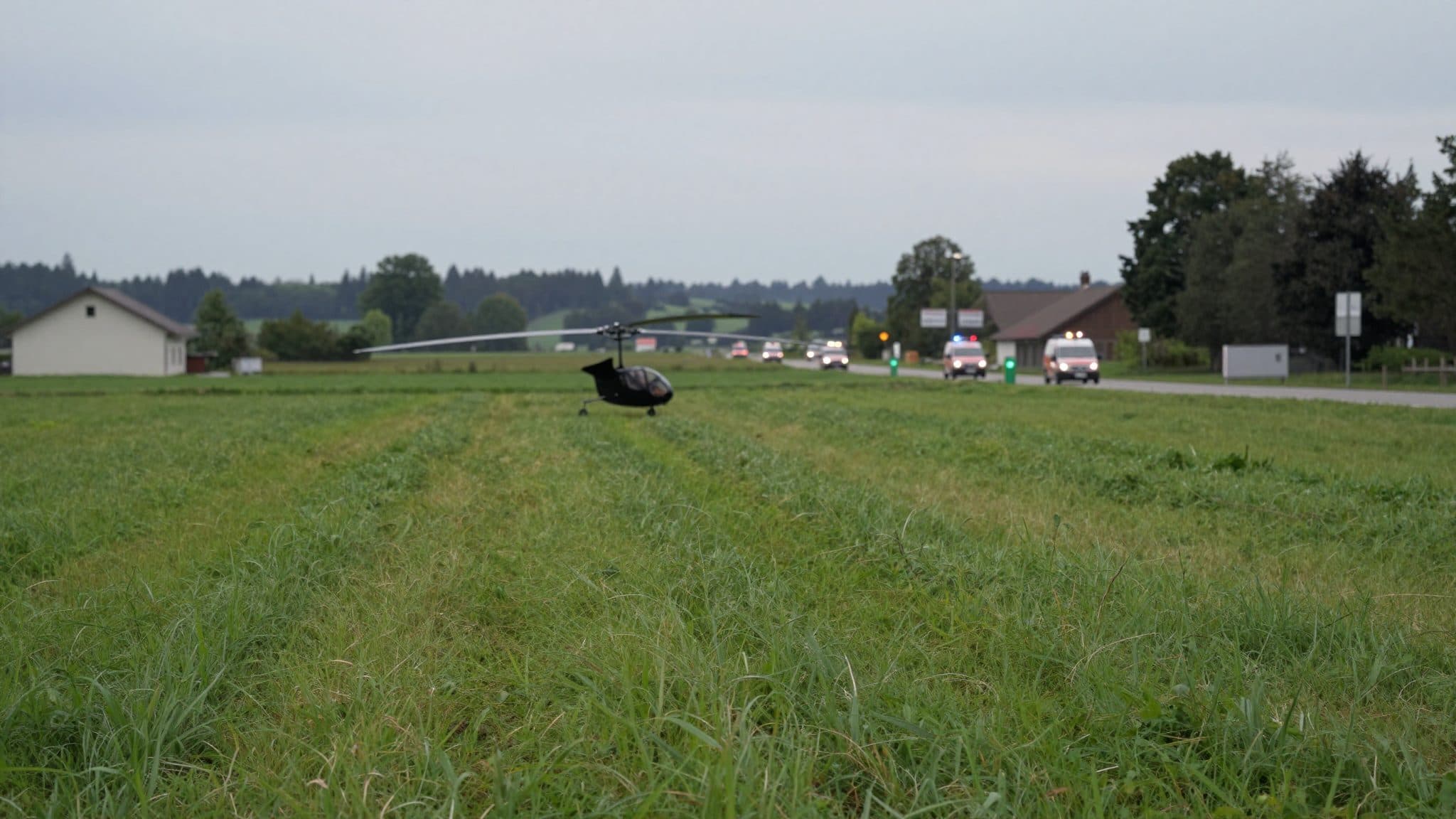 Notlandung eines Gyrocopters in Seitenstetten: Zwei Männer verletzt