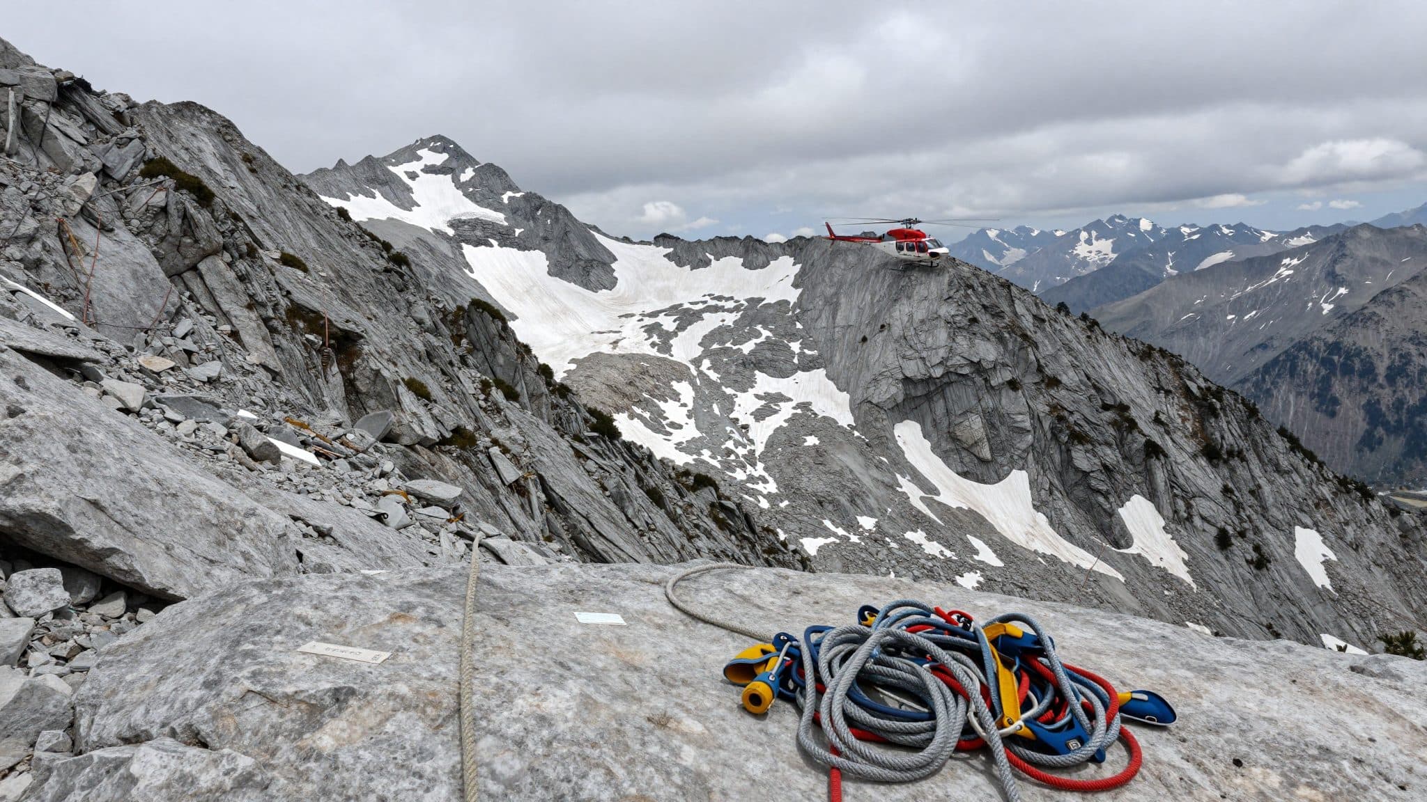 Bergsteiger stürzt im Pitztal rund 100 Meter in die Tiefe und stirbt
