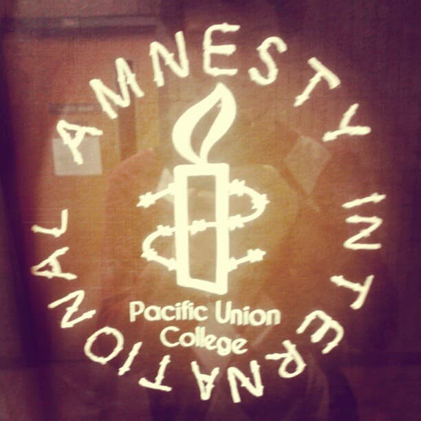 Amnesty International, PUC!