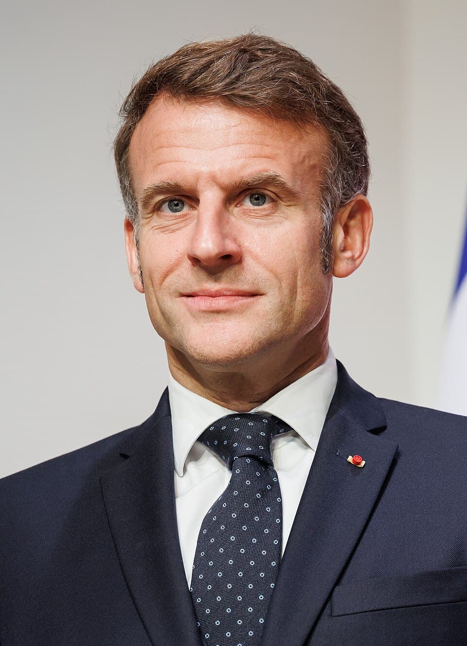 Emmanuel Macron 2025 (cropped)