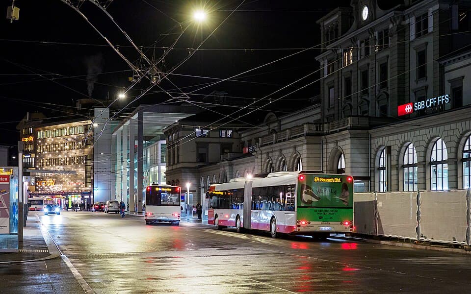 Bahnhof(platz) Winterthur -10.12.2021